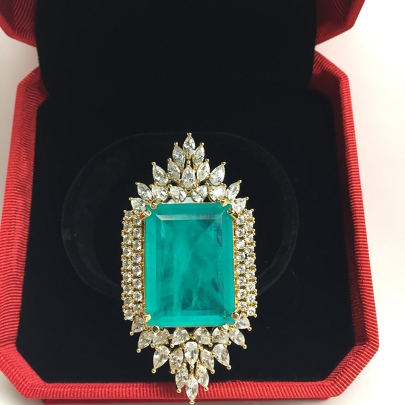 Luxury Oversized Simulated Colombian Emerald Ring Sz 7 - Picture 11 of 16